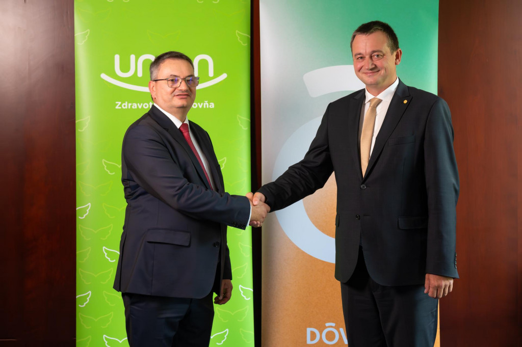 Gener&aacute;lni riaditelia zdravotn&yacute;ch poisťovn&iacute; Michal &Scaron;paň&aacute;r (Union) a Martin Kultan (D&ocirc;vera)