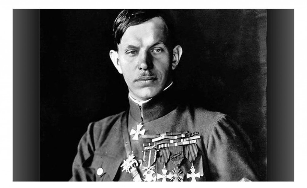 Gener&aacute;l Radola Gajda na portr&eacute;te z roku 1919.