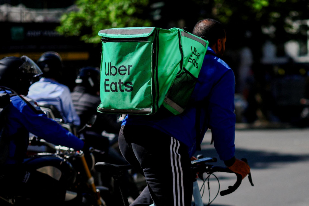 Ponuka oceňuje nemeck&yacute; podnik na 14,8 miliardy dol&aacute;rov a je s&uacute;časťou snahy Uberu o roz&scaron;&iacute;renie siete rozvozu jedla v zahranič&iacute;. FOTO: REUTERS