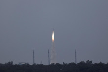 Indick&aacute; spoločnosť Skyroot Aerospace vyslala svoju raketu Vikram-1 na n&iacute;zku obežn&uacute; dr&aacute;hu. FOTO: Reuters