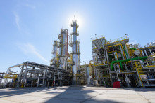 Cieľom novej spoločnosti je &uacute;zko koordinovať v&scaron;etky aktivity spoločnost&iacute; patriacich do paneur&oacute;pskej chemickej div&iacute;zie skupiny Agrofert. FOTO: TASR/Henrich Mi&scaron;ovič