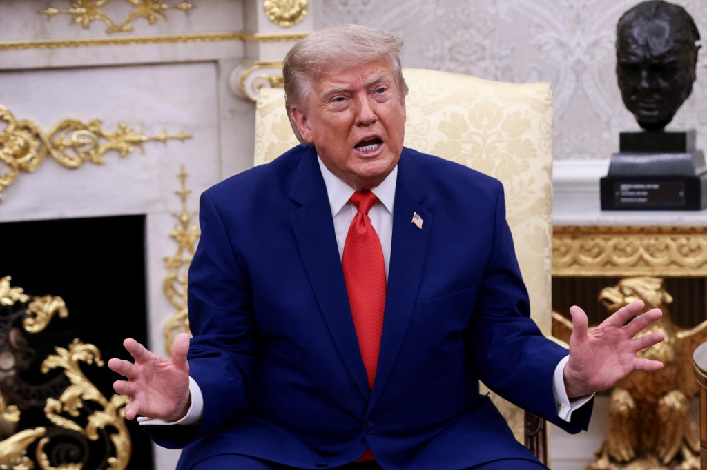 Americk&yacute; prezident Donald Trump hr&aacute; v ir&aacute;nskej kr&iacute;ze kľ&uacute;čov&uacute; &uacute;lohu.

FOTO: REUTERS