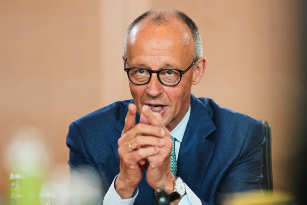Vl&aacute;dnu ro&scaron;&aacute;du vyvolala rezign&aacute;cia jedn&eacute;ho z najvplyvnej&scaron;&iacute;ch politikov CDU Jensa Spahna. FOTO: TASR/AP