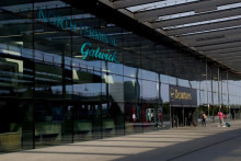 Lond&yacute;nske letisko Gatwick. FOTO: TASR/AP