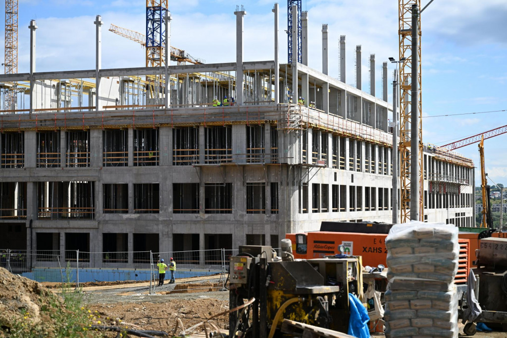 Vojensk&uacute; nemocnicu v Pre&scaron;ove začali stavať na prelome rokov 2025 a 2026.