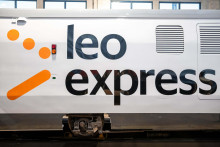 Na trati medzi Bratislavou a Dunajskou Stredou teraz jazd&iacute; dopravca Leo Express.

FOTO: Leo Express