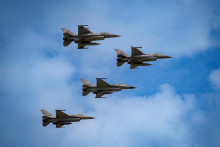 St&iacute;hačky F16. FOTO: TASR/AP