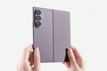 Samsung po prv&yacute;kr&aacute;t vydal verziu Ultra svojich skladac&iacute;ch telef&oacute;nov. Pon&uacute;ka obrovsk&yacute; v&yacute;kon a &scaron;irok&yacute; dizajn. FOTO: YouTube/Samsung