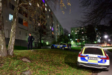 &Scaron;v&eacute;dsko už roky bojuje s n&aacute;sil&iacute;m gangov. Tieto zločineck&eacute; siete z&aacute;roveň čoraz častej&scaron;ie verbuj&uacute; t&iacute;nedžerov na vykon&aacute;vanie n&aacute;jomn&yacute;ch vr&aacute;žd. FOTO: REUTERS