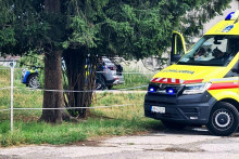 Hav&aacute;ria lietadla pri Očovej. FOTO: FB/Pol&iacute;cia SR - Banskobystrick&yacute; kraj﻿