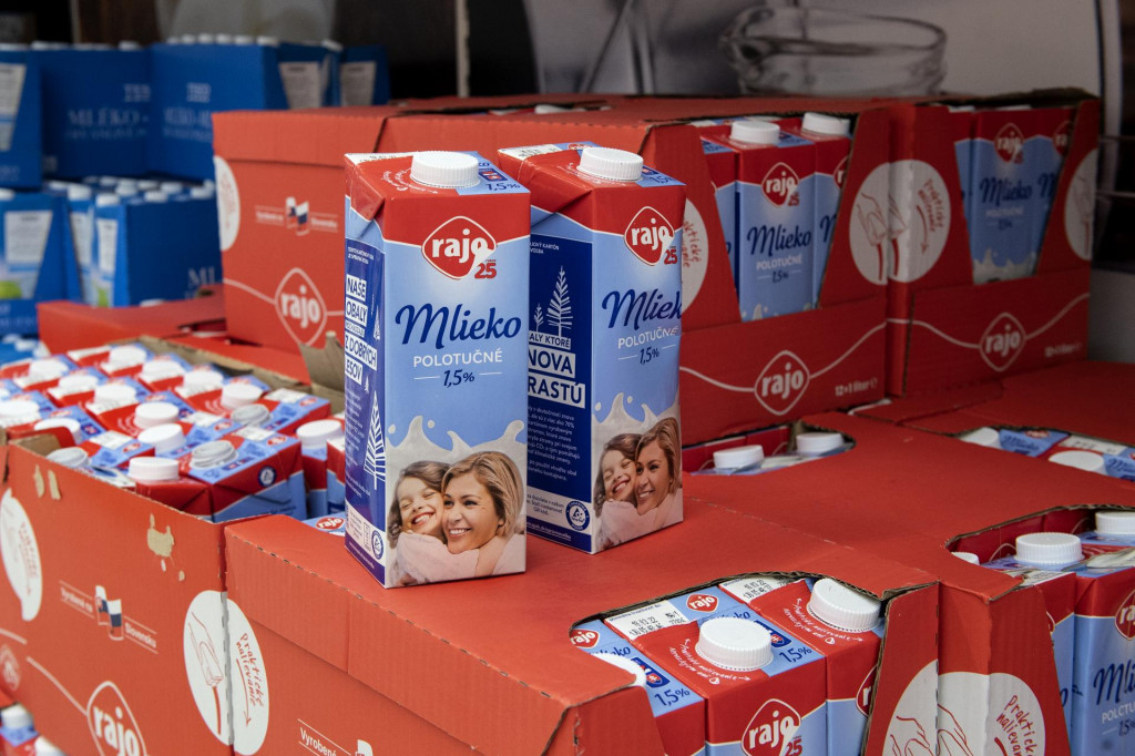 Spoločnosť Meggle, ktor&aacute; vyr&aacute;ba produkty Rajo, vlani investovala do moderniz&aacute;cie v&yacute;roby takmer 15 mili&oacute;nov eur. FOTO: TASR/P. Neubauer