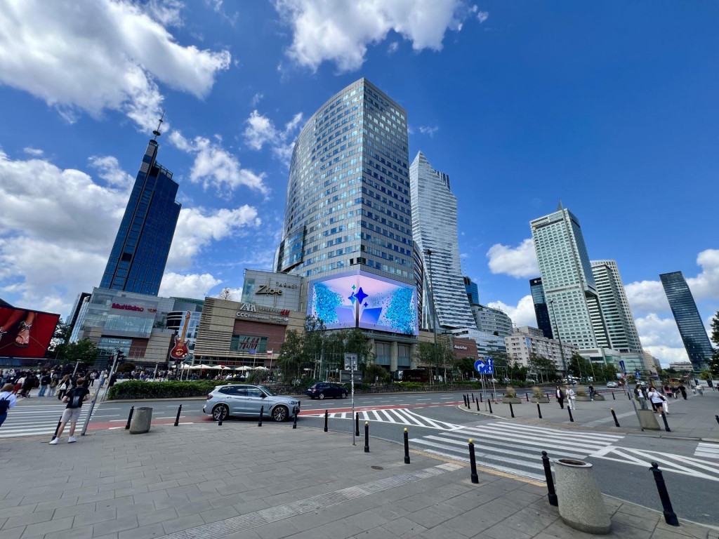 Poľsk&aacute; metropola Var&scaron;ava je dnes považovan&aacute; za hlavn&yacute; stredoeur&oacute;psky hub pre v&yacute;voj umelej inteligencie. FOTO TASR/S. Gregor&iacute;k