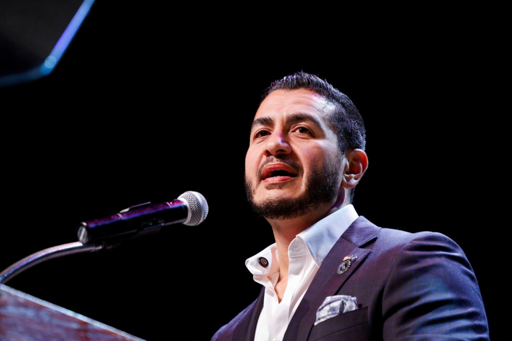 Predstaviteľ ľavicov&eacute;ho progres&iacute;vneho kr&iacute;dla Demokratickej strany Abdul El-Sayed. FOTO: Reuters