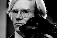 Americk&yacute; umelec s rus&iacute;nskymi koreňmi na &uacute;zem&iacute; dne&scaron;n&eacute;ho Slovenska, Andy Warhol. FOTO: Wikipedia/Jack Mitchell