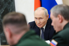 Sankcie sa vzťahuj&uacute; aj na &scaron;esť rusk&yacute;ch b&aacute;nk. FOTO: Reuters