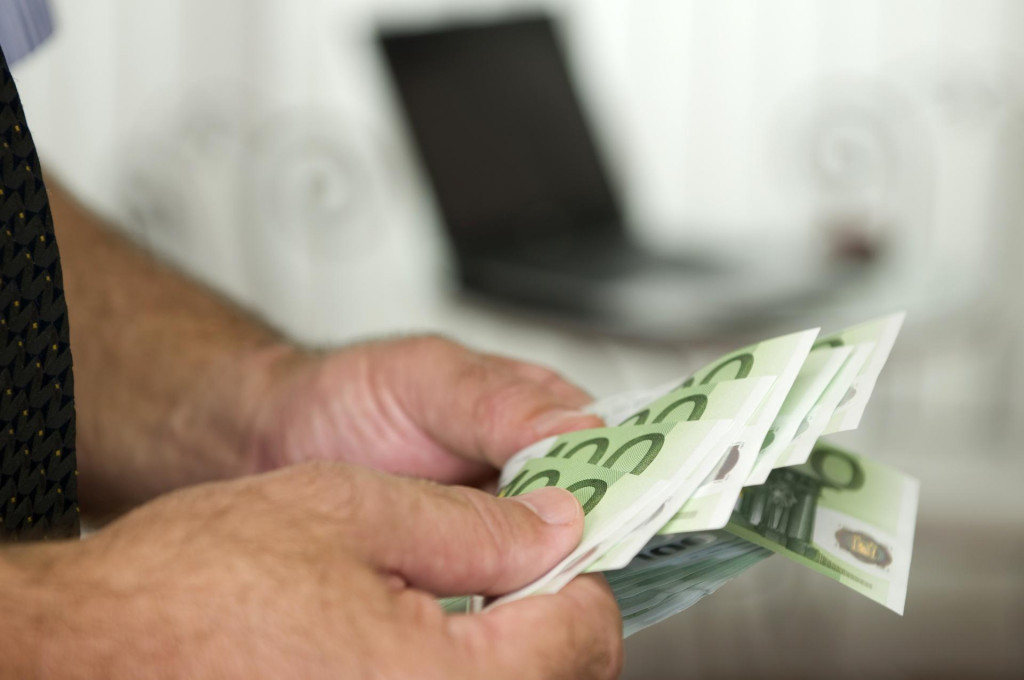 Firmy dlžili &scaron;t&aacute;tu na poistnom a daniach 1,42 mili&oacute;na eur. FOTO: Dreamstime