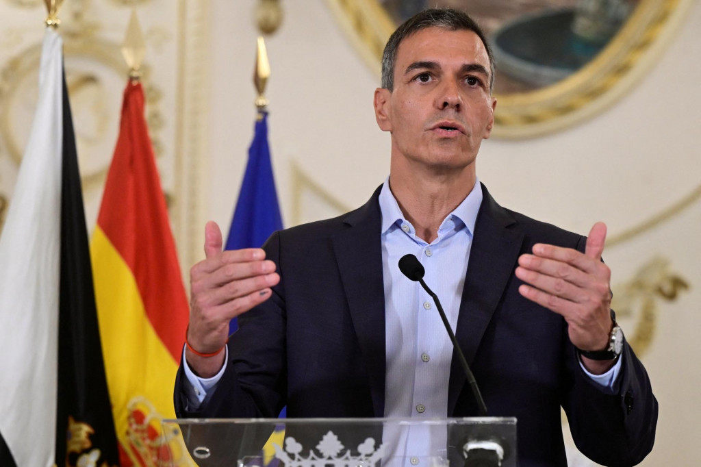 Spanish Prime Minister Pedro Sanchez makes declarations in Ceuta, Spain, amid mass crossings of migrants on foot and by sea from Morocco into Spanish territory, July 31, 2026. REUTERS/Fabian Bimmer FOTO: Fabian Bimmer