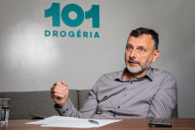 M&aacute;me čist&yacute; st&ocirc;l voči na&scaron;im partnerom, tvrd&iacute; v&yacute;konn&yacute; riaditeľ 101 Drog&eacute;rie Ľubom&iacute;r Bejd&aacute;k. FOTO: HN/Miroslava Spodniakov&aacute;
