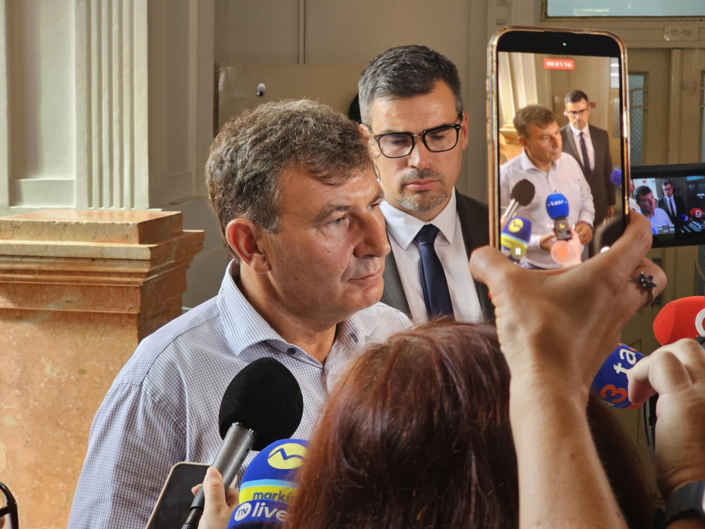 Obžalovan&yacute; b&yacute;val&yacute; riaditeľ Finančnej spr&aacute;vy Franti&scaron;ek Imrecze. FOTO: HN/Katar&iacute;na &Scaron;elestiakov&aacute;