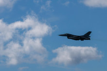 St&iacute;hačka F-16. FOTO: Reuters