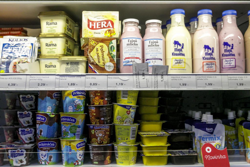 Ceny potrav&iacute;n na Slovensku v j&uacute;li klesli a prispeli k zmierneniu infl&aacute;cie. FOTO: TASR