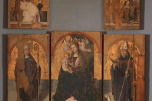 Zlodeji odcudzili tri z piatich panelov Polyptychu sv&auml;t&eacute;ho Gregora (San Gregorio Polyptych), ako aj obojstranne maľovan&yacute; panel zobrazuj&uacute;ci Pannu M&aacute;riu a Ježi&scaron;a. FOTO: Reuters
