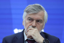 Andrej Klepač, hlavn&yacute; ekon&oacute;m ruskej &scaron;t&aacute;tnej banky Vne&scaron;ekonombanka (VEB.RF). FOTO: Reuters/Anton Vaganov