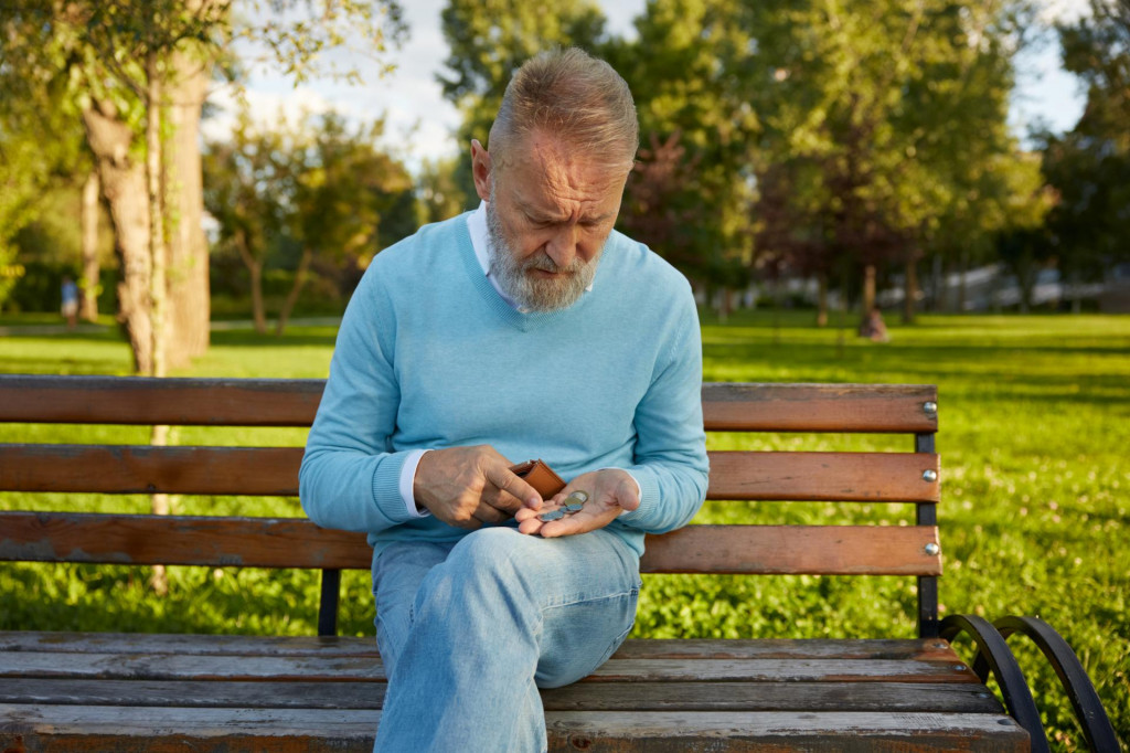 O d&aacute;vku sa osobitne nežiada. Soci&aacute;lna poisťovňa ju vypl&aacute;ca automaticky. FOTO: Dreamstime