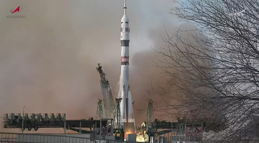 &Scaron;tart lode Sojuz MS-28. FOTO: NASA/Roskosmos