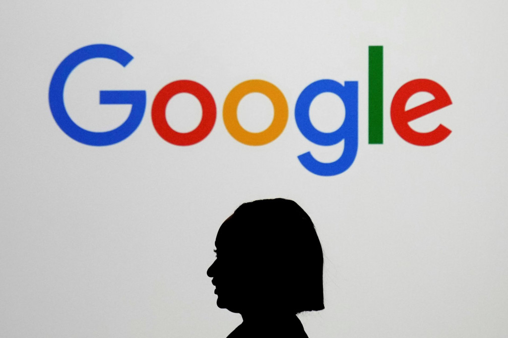 Spoločnosť Google, ktor&aacute; je s&uacute;časťou technologick&eacute;ho konglomer&aacute;tu Alphabet, prev&aacute;dzkuje najpouž&iacute;vanej&scaron;&iacute; internetov&yacute; vyhľad&aacute;vač na svete. FOTO: TASR/AP