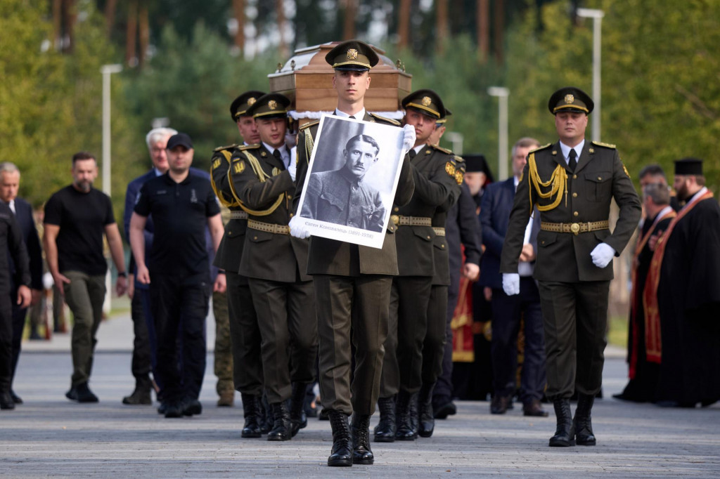 Pohreb Jevhena Konovaleca. FOTO: X/ZelenskyyUa