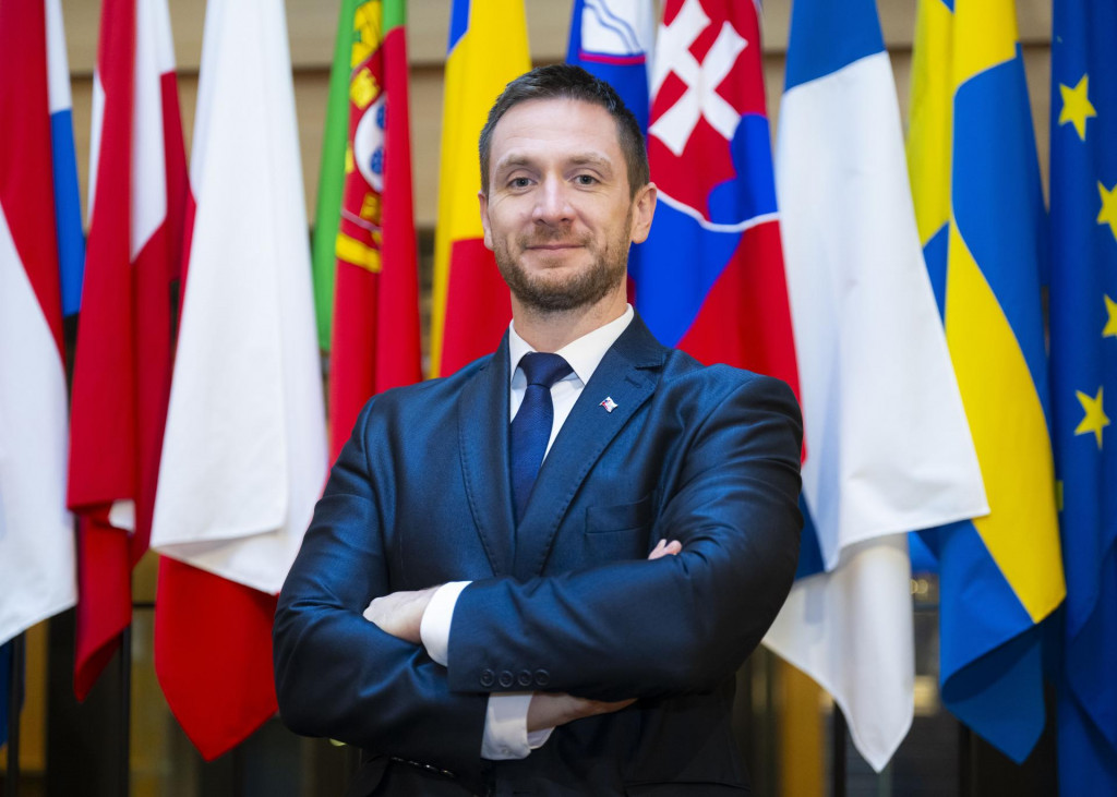 Europoslanec a predseda Republiky Milan Uhr&iacute;k. FOTO: TASR/Jakub Kotian