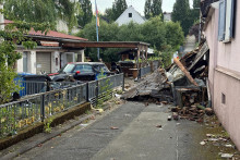 &Scaron;kody po b&uacute;rke v Nemecku. FOTO: REUTERS