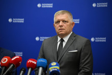 Predseda vl&aacute;dy Robert Fico (Smer-SD). FOTO: TASR/Luk&aacute;&scaron; Grinaj