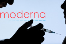 Moderna využ&iacute;la vo vakc&iacute;ne technol&oacute;giu mRNA FOTO: Reuters