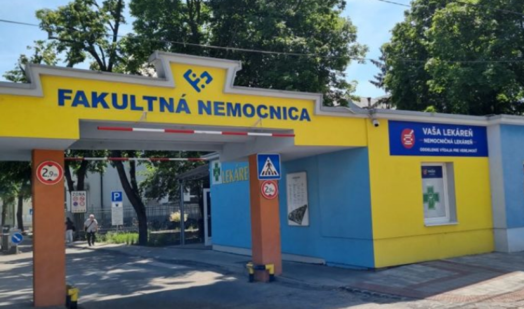 Fakultn&aacute; nemocnica Trnava. FOTO: TASR