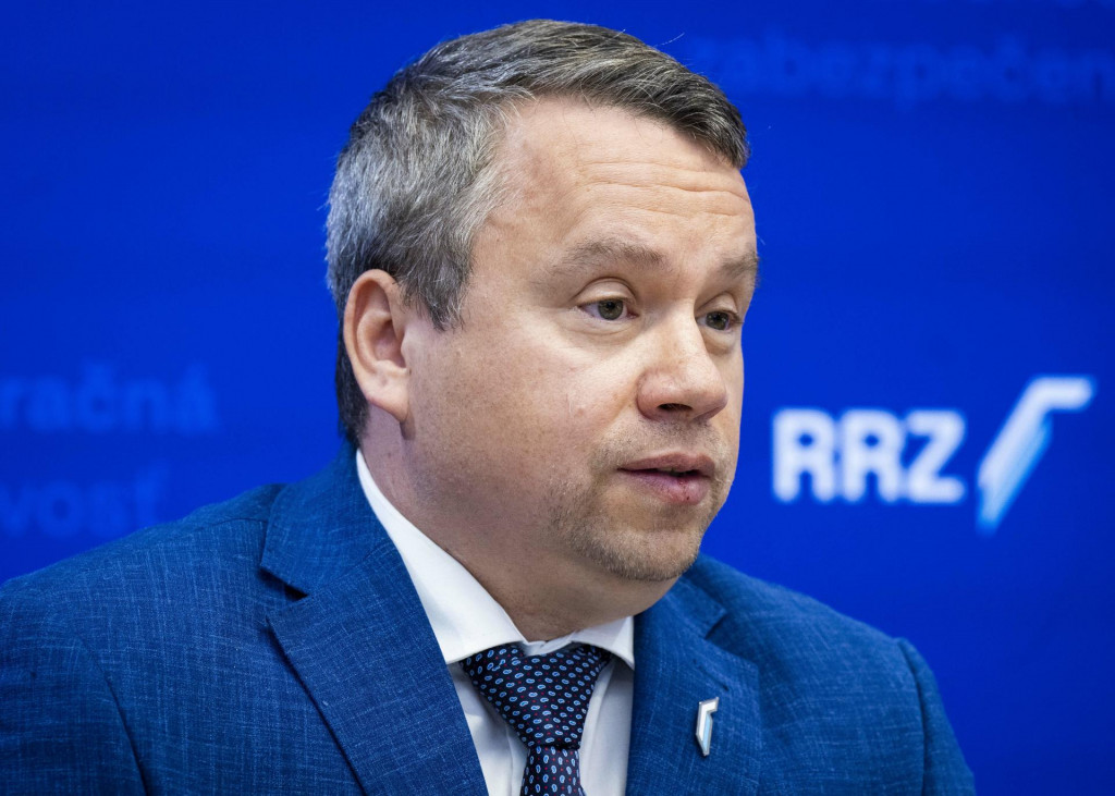 Predseda Rady pre rozpočtov&uacute; zodpovednosť J&aacute;n T&oacute;th. FOTO TASR/Jakub Kotian