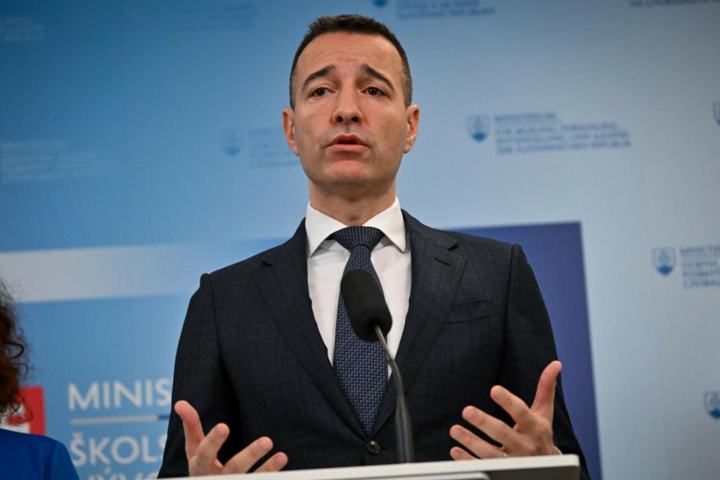 Minister &scaron;kolstva Tom&aacute;&scaron; Drucker. FOTO: TASR/P. Zachar
