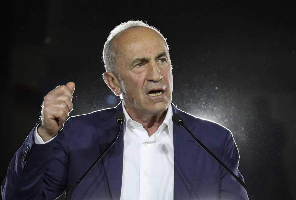 B&yacute;val&yacute; arm&eacute;nsky prezident a l&iacute;der opozičn&eacute;ho bloku Arm&eacute;nsko Robert Kočarjan. FOTO: Reuters