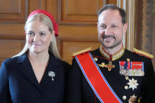Po smrti Haralda V. sa nov&yacute;m n&oacute;rskym kr&aacute;ľom automaticky stal jeho syn a korunn&yacute; princ Haakon Magnus. FOTO: Reuters