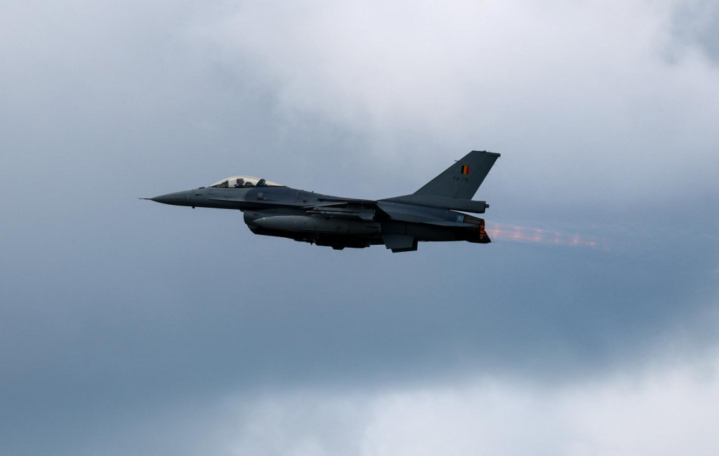St&iacute;hačka F-16. FOTO: Reuters