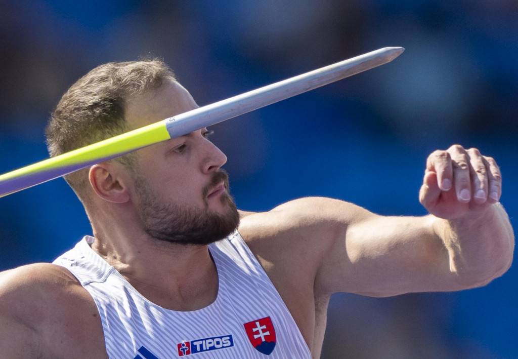 Slovensk&yacute; atl&eacute;t Jakub Kub&iacute;nec počas kvalifik&aacute;cie v hode o&scaron;tepom na majstrovstv&aacute;ch Eur&oacute;py v anglickom Birminghame vo &scaron;tvrtok 13. augusta 2026. FOTO TASR/Martin Baumann