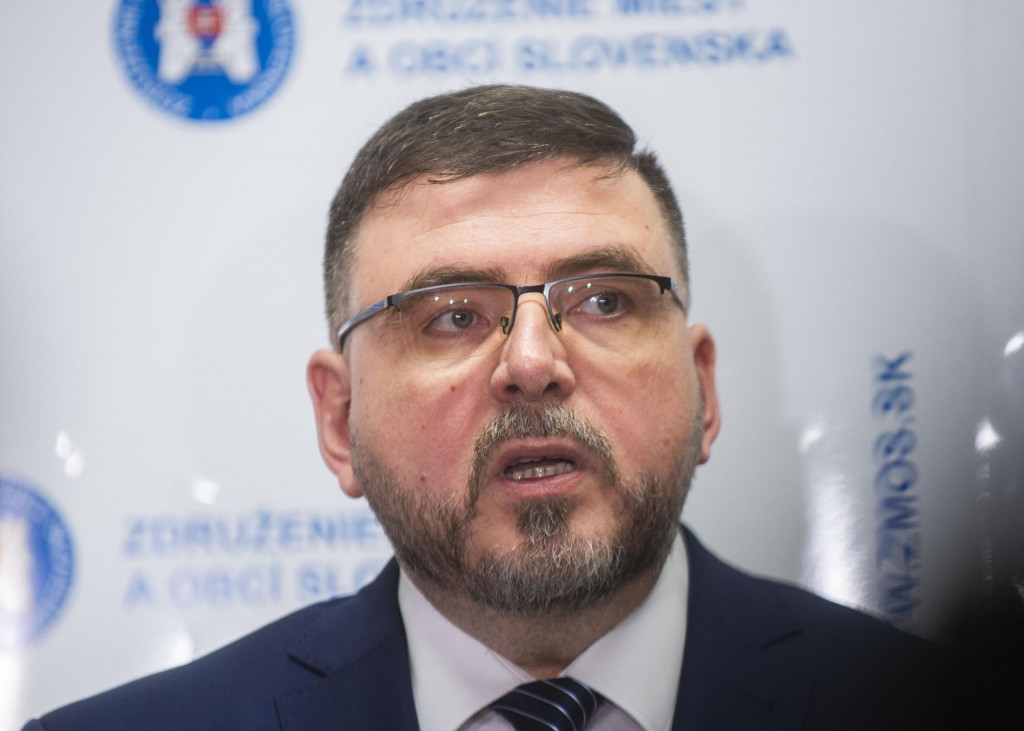 Predseda Združenia miest a obc&iacute; Slovenska Jozef Božik. FOTO: TASR/Jakub Kotian