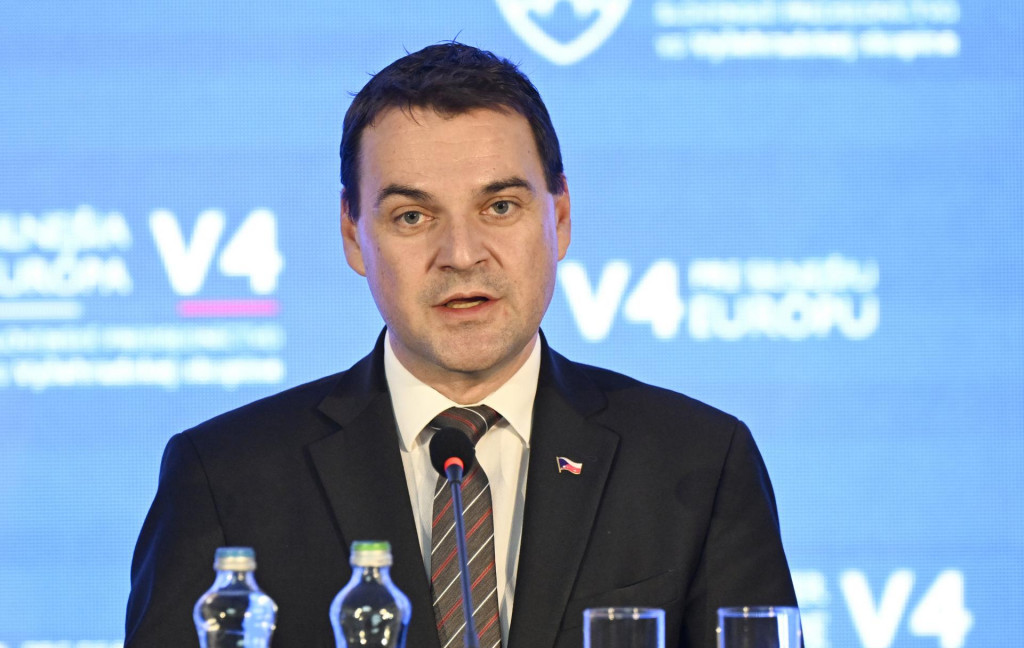 Česk&yacute; minister zahraničn&yacute;ch vec&iacute; Petr Macinka. FOTO: TASR/Pavel Neubauer
