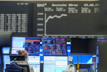 V&yacute;nosy 10-ročn&yacute;ch britsk&yacute;ch dlhopisov, takzvan&yacute;ch giltov, vzr&aacute;stli na 5,25 percenta, čo je najviac od finančnej kr&iacute;zy v roku 2008. FOTO: TASR/DPA