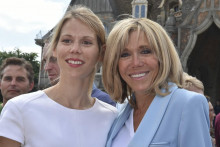 Brigitte Macron s dc&eacute;rou Tiphaine Auziere.