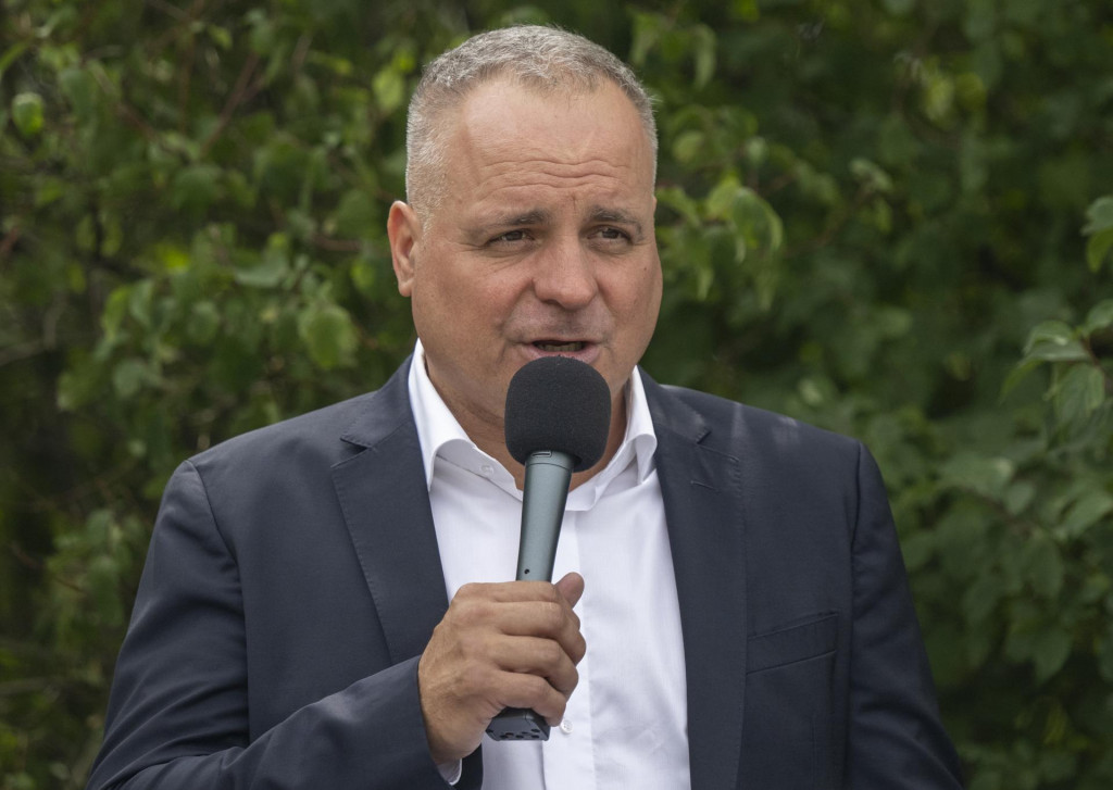Na sn&iacute;mke predseda Bratislavsk&eacute;ho samospr&aacute;vneho kraja (BSK) Juraj Droba. FOTO: TASR/Martin Baumann