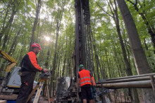 &Scaron;t&aacute;t rozbehol hydrogeologick&yacute; prieskum k tunelu Karpaty. FOTO: Ministerstvo dopravy