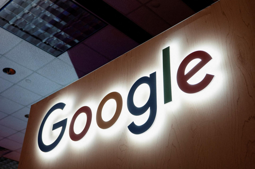 Americk&iacute; technologick&iacute; giganti vr&aacute;tanie Alphabetu (matka Googlu) hľadaj&uacute; zdroje na AI infra&scaron;trukt&uacute;ru. FOTO: Reuters