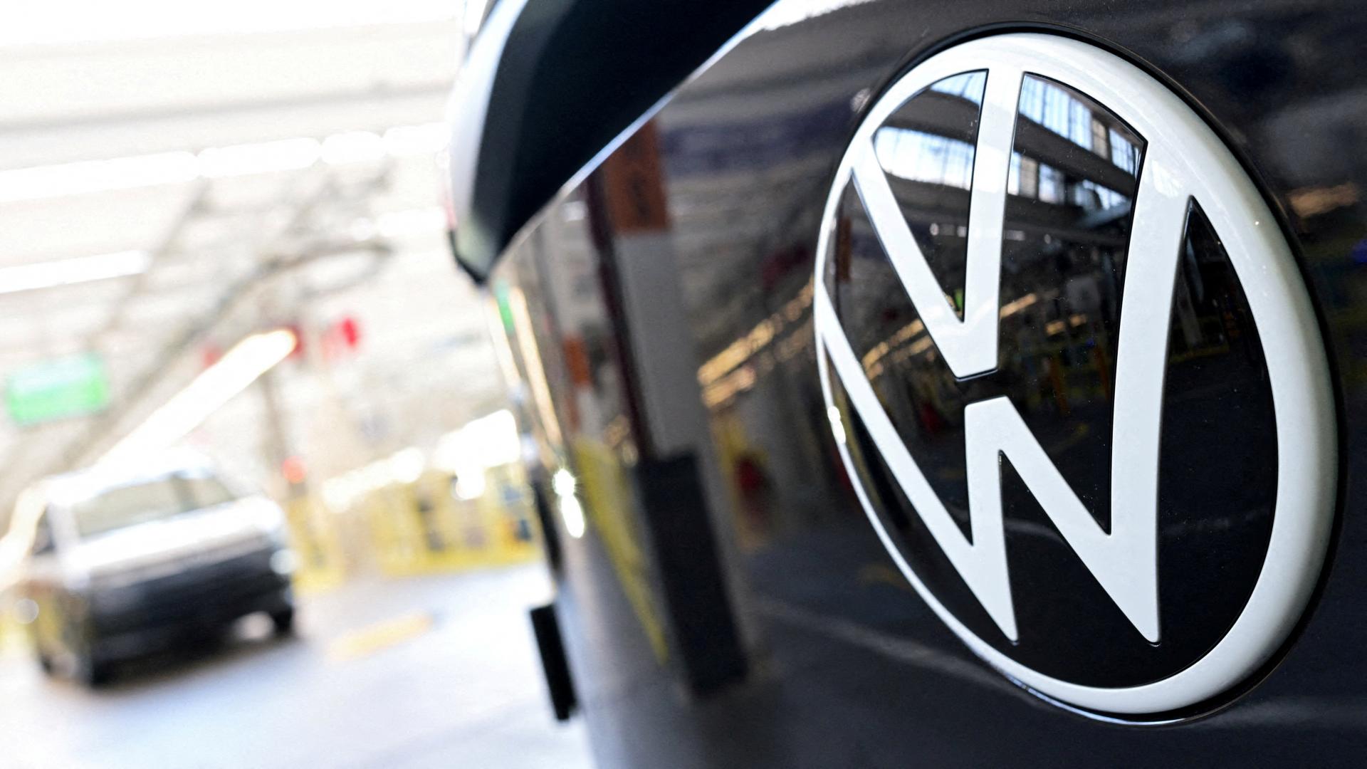 Akcie automobilky Volkswagen vďaka reštrukturalizačnej dohode výrazne posilňujú